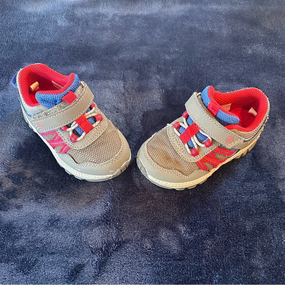 artin 3.0 sneaker Stride Rite size 6 sneakers